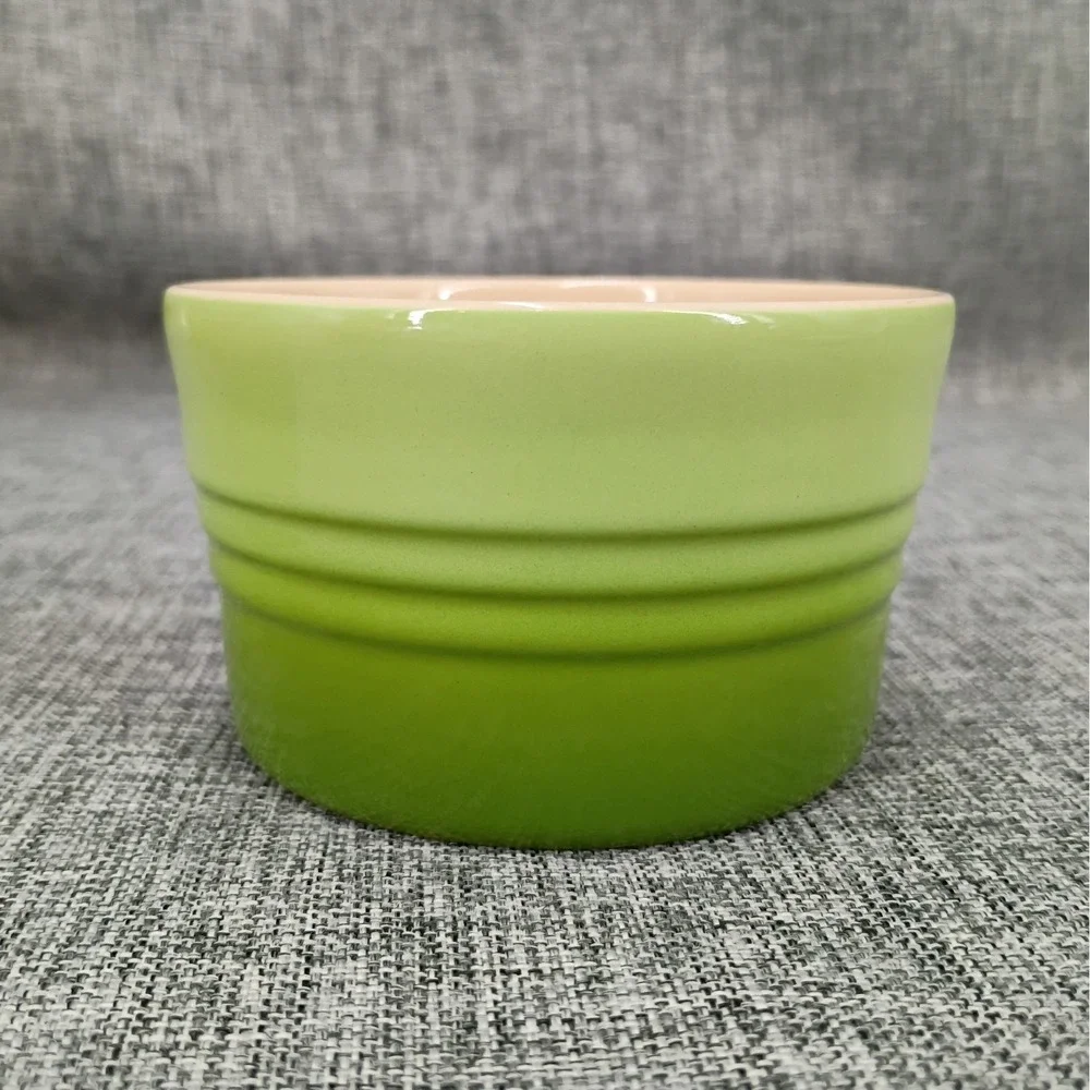 NOS 4 New Le Creuset Ramekins Ombre Kiwi 7 oz. Green Stackable Stoneware Serving